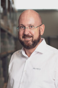 72 - LucBildgeschichtenMK_MED_TEAMBzuschnitt WEB angepasst